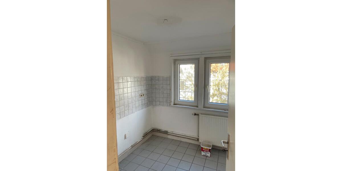 Dachgeschoßwohnung Bad Gandersheim - 3 Zimmer, 60 m&sup2;, 360&euro; | Angebot:25655120
