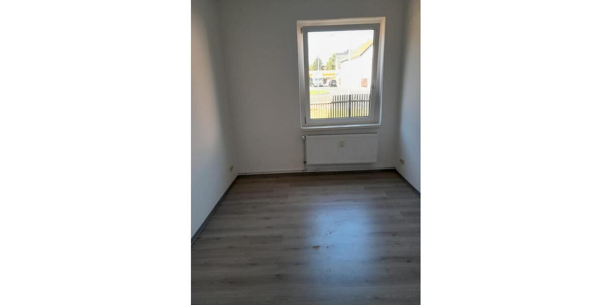 Erdgeschoßwohnung Regis-Breitingen Breitingen - 3 Zimmer, 60 m&sup2;, 400&euro; | Angebot:25306530