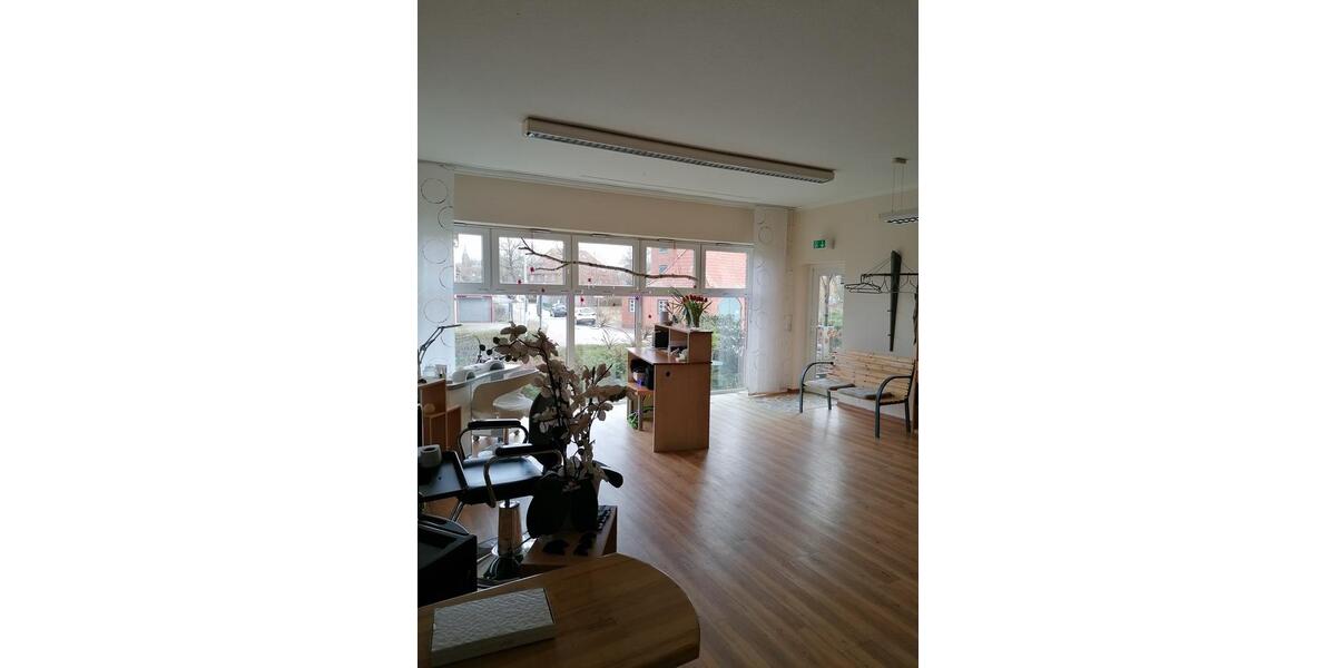 Gewerbeobjekt Henstedt-Ulzburg Ulzburg - 650&euro; | Angebot:26645140