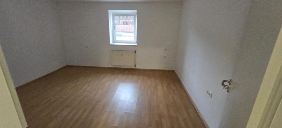 Erdgeschoßwohnung Alsfeld - 3 Zimmer, 75 m&sup2;, 750&euro; | Angebot:23702984