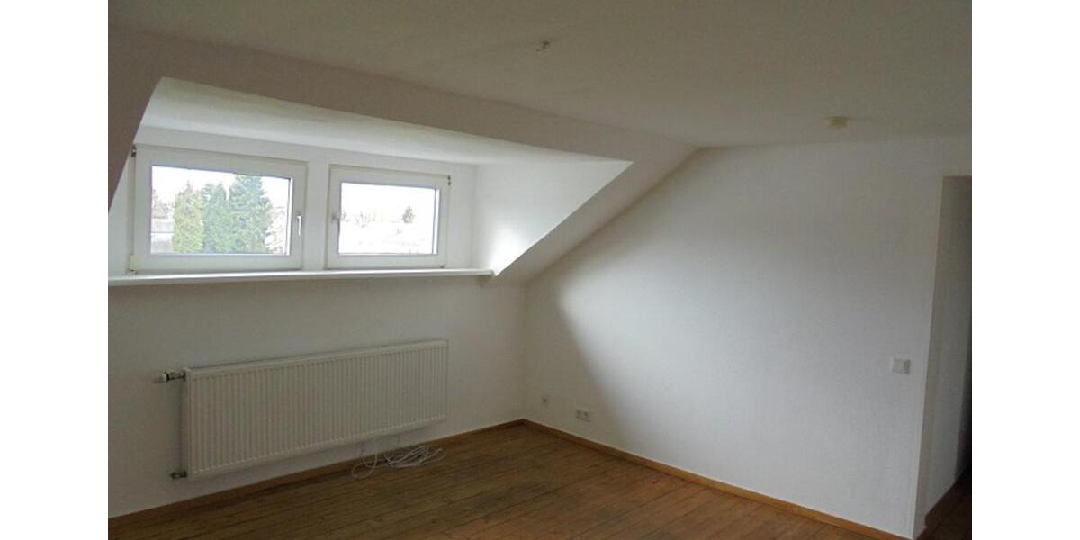 Dachgeschoßwohnung Würselen - 1 Zimmer, 44 m&sup2;, 420&euro; | Angebot:24522706