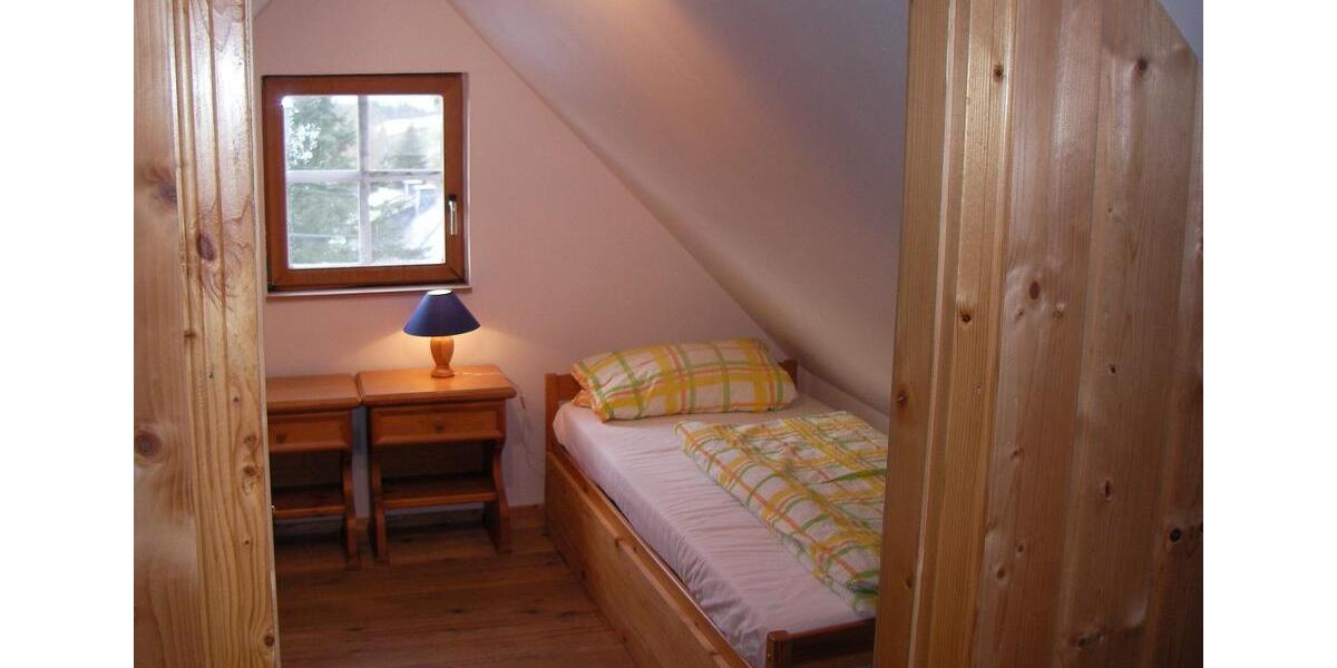 Wohnen auf Zeit Kulmbach Blaich - 10 Zimmer, 200 m&sup2;, 15&euro; | Angebot:17479446