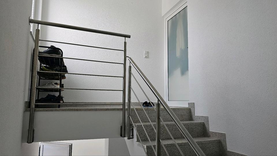 Dachgeschoßwohnung Heusweiler - 3 Zimmer, 117 m&sup2;, 950&euro; | Angebot:26180340