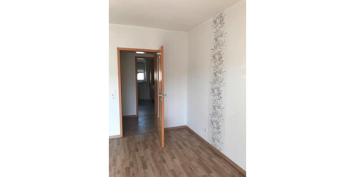 Etagenwohnung Feuchtwangen - 3 Zimmer, 74 m&sup2;, 700&euro; | Angebot:26519017