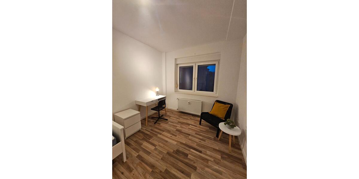 Wohnen auf Zeit Ludwigshafen am Rhein - 20 Zimmer, 100 m&sup2;, 590&euro; | Angebot:26674162