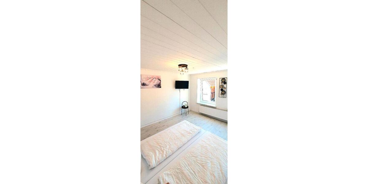 Wohnen auf Zeit Mölln - 9 Zimmer, 200 m&sup2;, 16&euro; | Angebot:26525633