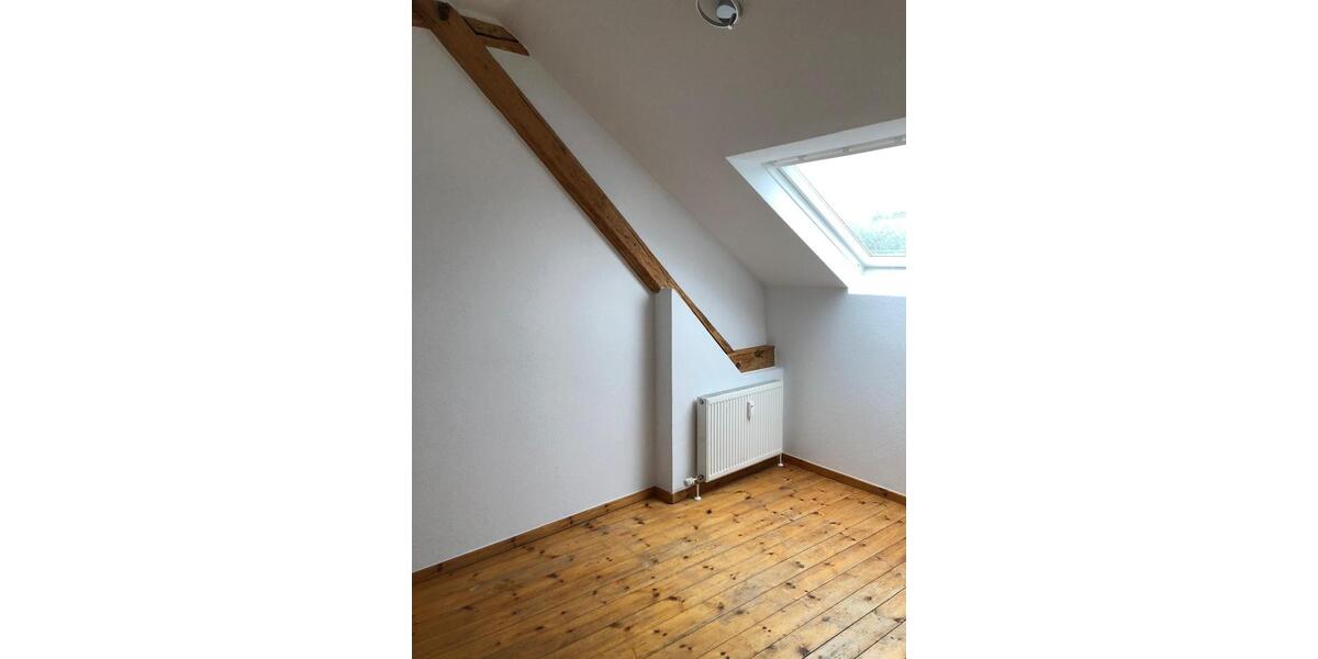 Dachgeschoßwohnung Alzey - 3 Zimmer, 71 m&sup2;, 600&euro; | Angebot:25852597