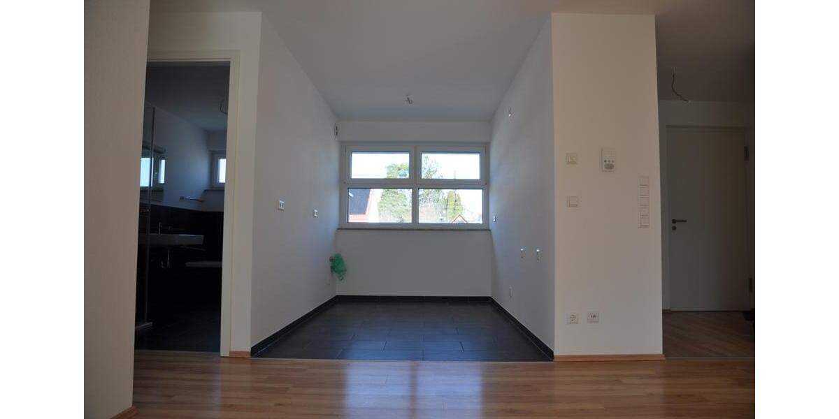 Etagenwohnung Aldingen - 4 Zimmer, 123 m&sup2;, 1.190&euro; | Angebot:26253117