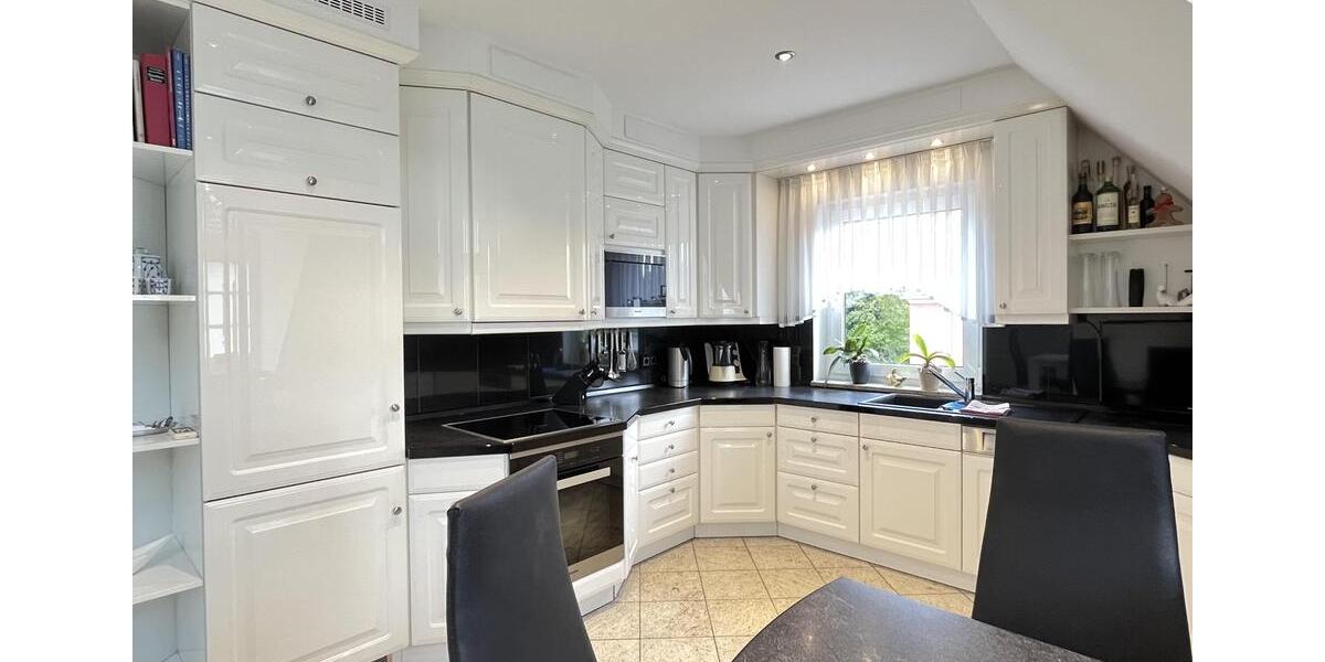 Maisonettenwohnung Bad Liebenwerda - 6 Zimmer, 203 m&sup2;, 2.030&euro; | Angebot:24803157