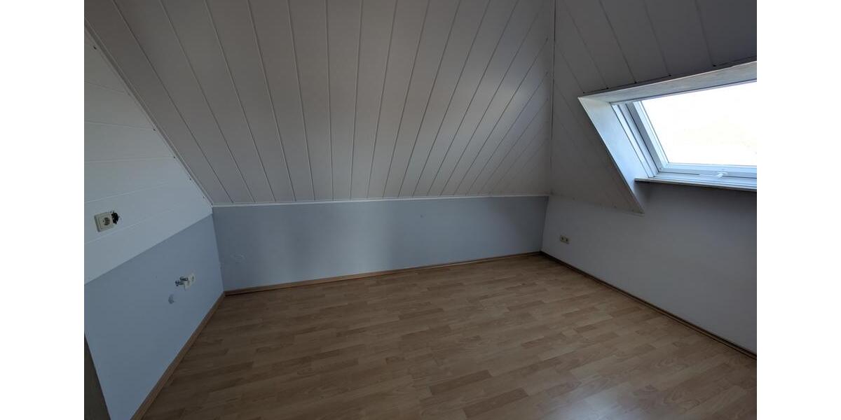 Einfamilienhaus Schwarmstedt - 6.5 Zimmer, 167 m&sup2;, 1.350&euro; | Angebot:25870544