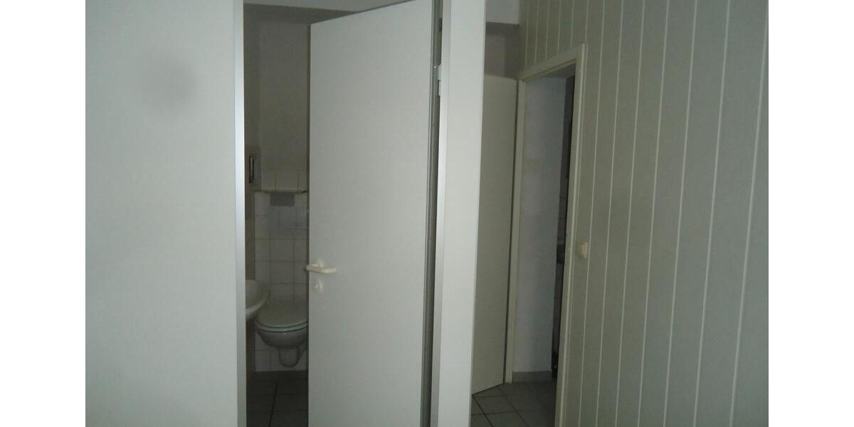 Gewerbeobjekt Naumburg (Saale) - 650&euro; | Angebot:26090042