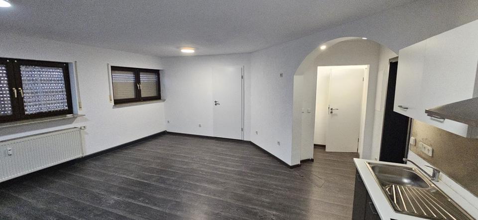 Erdgeschoßwohnung Buchen (Odenwald) - 3 Zimmer, 80 m&sup2;, 1.100&euro; | Angebot:25294163