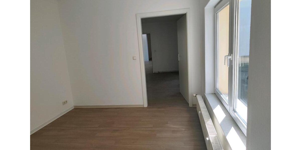 Erdgeschoßwohnung Köthen (Anhalt) - 5 Zimmer, 150 m&sup2;, 1.100&euro; | Angebot:26323290