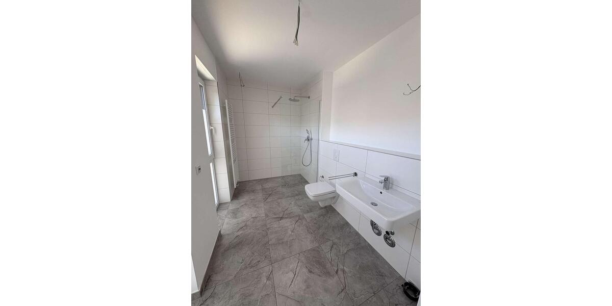 Etagenwohnung Dortmund Brackel - 2 Zimmer, 79 m&sup2;, 1.026&euro; | Angebot:26490890