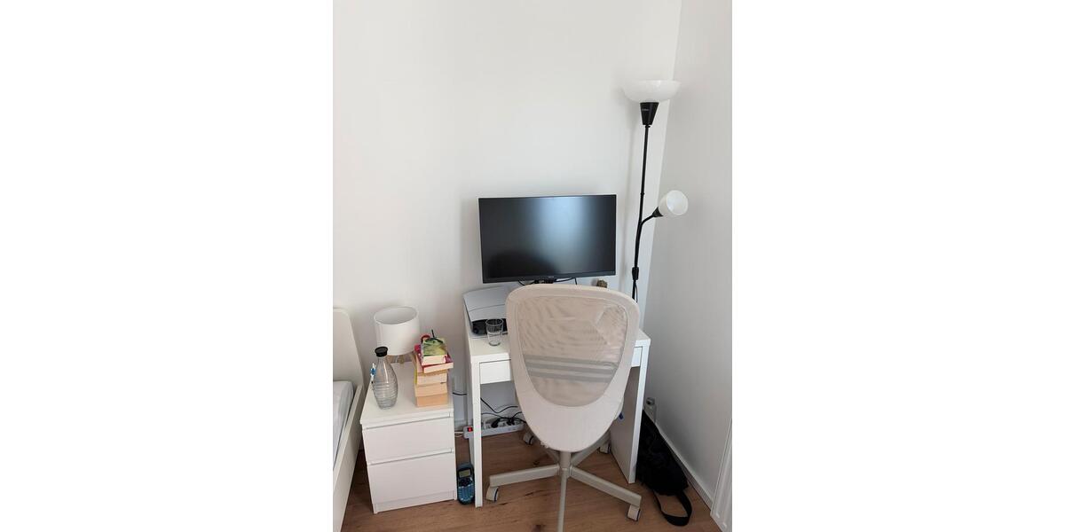 Wohnen auf Zeit Bonn Beuel-Mitte - 1 Zimmer, 16 m&sup2;, 600&euro; | Angebot:26080629