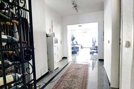 Wohnung Wiesbaden - 3 Zimmer, 87 m&sup2;, 1.220&euro; | Angebot:26885523