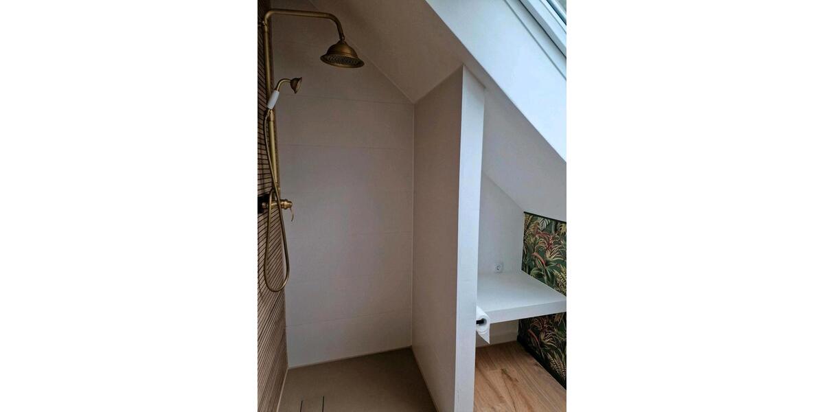 Dachgeschoßwohnung Schortens - 2 Zimmer, 65 m&sup2;, 700&euro; | Angebot:25926985