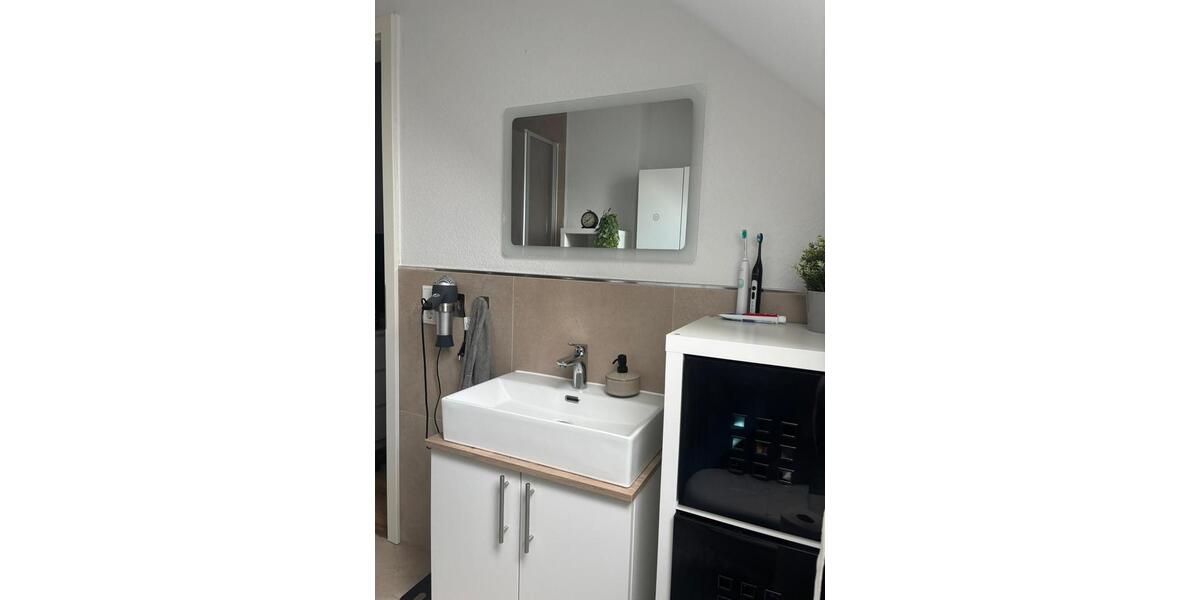 Dachgeschoßwohnung Upgant-Schott Schott - 3 Zimmer, 65 m&sup2;, 650&euro; | Angebot:25381865