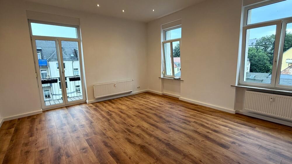 Moderne großzügige 1-Zimmer Wohnung im 3.OG mit großem Balkon - Etagenwohnung Mittweida Rößgen | Angebot:26963771