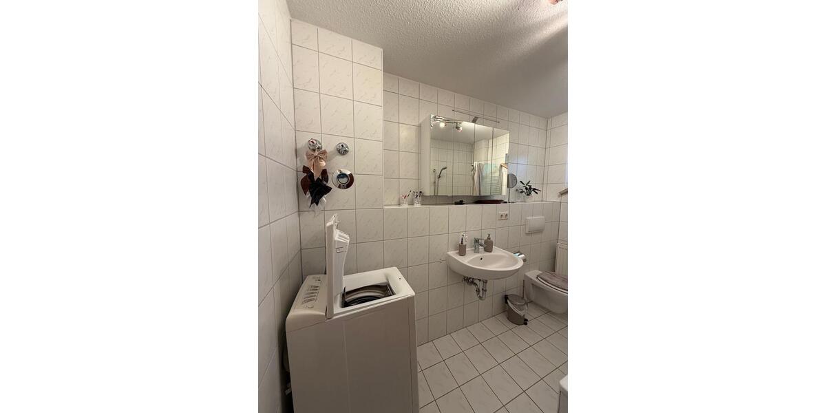 Etagenwohnung Burgstädt - 2.5 Zimmer, 56 m&sup2;, 470&euro; | Angebot:26495526