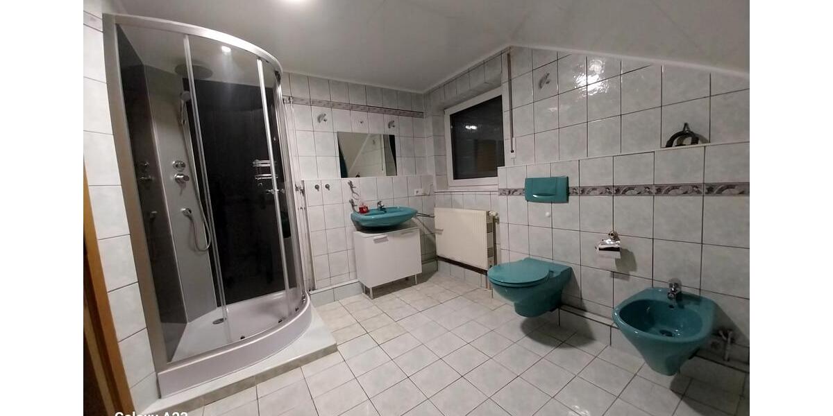 Dachgeschoßwohnung Neumarkt-Sankt Veit Sankt Veit - 3 Zimmer, 650&euro; | Angebot:23285076