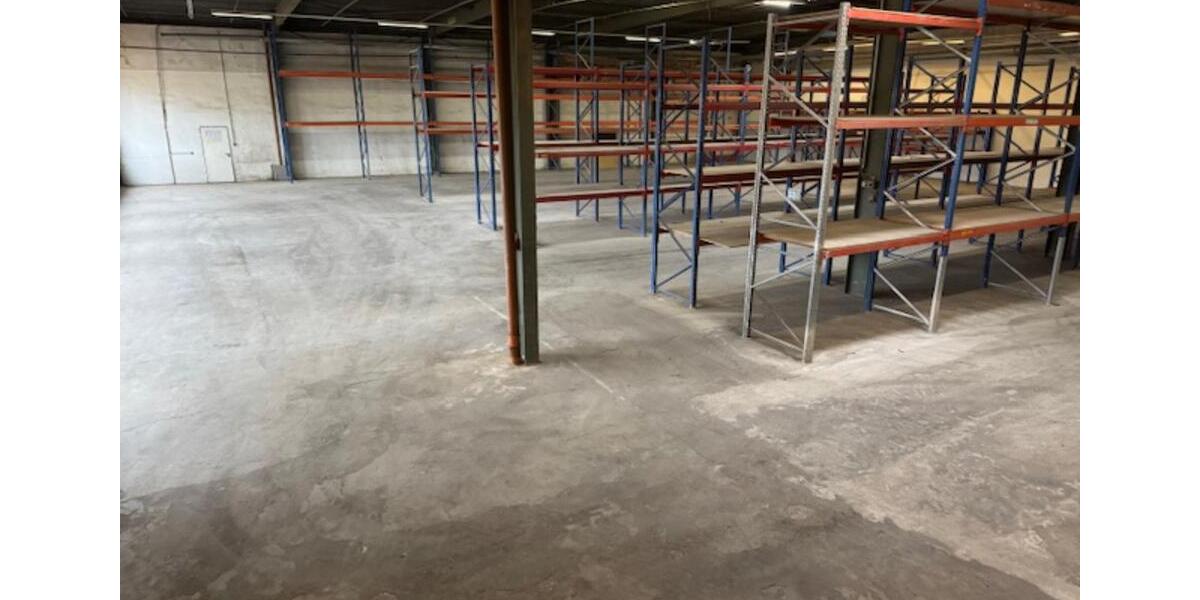 Gewerbeobjekt Delbrück - 4&euro; | Angebot:25867639