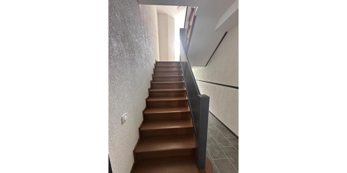 Etagenwohnung Schönebeck (Elbe) - 1 Zimmer, 37 m&sup2;, 360&euro; | Angebot:26254390