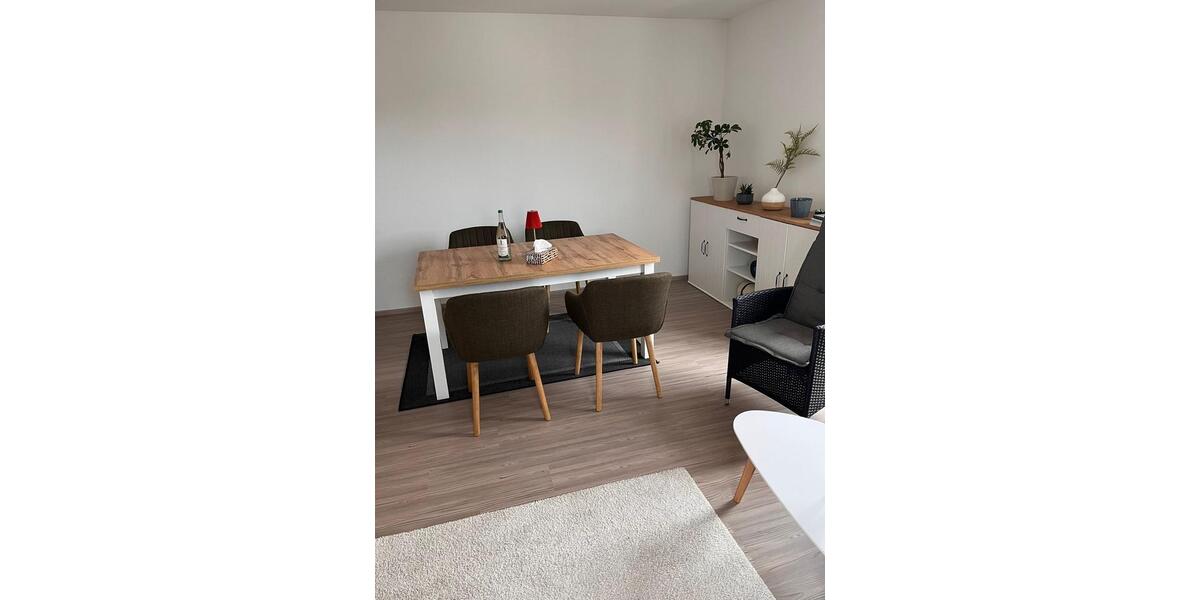 Dachgeschoßwohnung Eggenfelden - 1 Zimmer, 45 m&sup2;, 400&euro; | Angebot:25990572