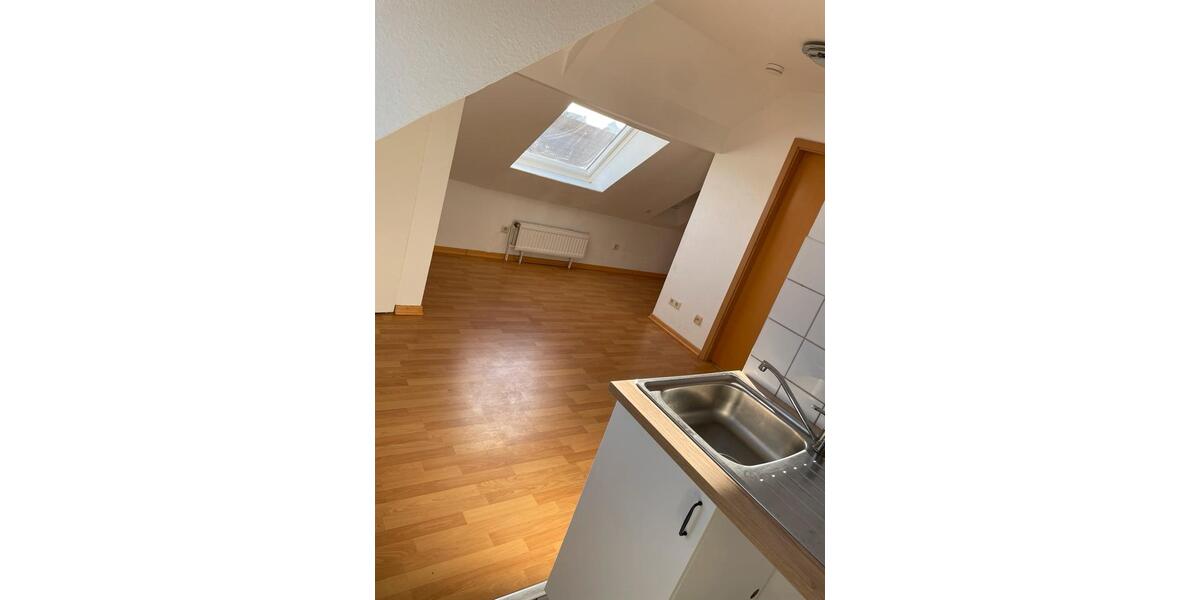 Dachgeschoßwohnung Bremen Hemelingen - 1 Zimmer, 25 m&sup2;, 630&euro; | Angebot:25395188