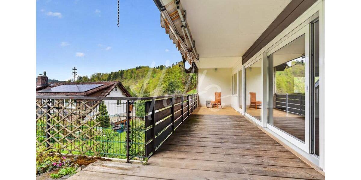 Terrassenwohnung Bollschweil - 5 Zimmer, 150 m&sup2;, 1.600&euro; | Angebot:26252293