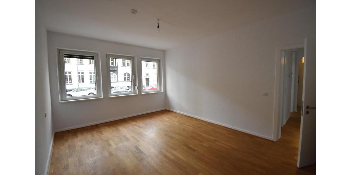 Mit Garten! Renovierte 3-Zimmer-Whg in zentraler Lage von Krefeld 3 zimmer