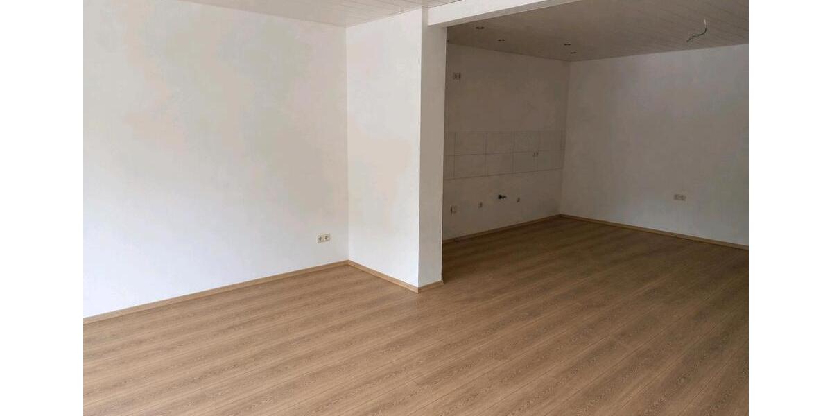 Etagenwohnung Hiddenhausen - 2 Zimmer, 73 m&sup2;, 520&euro; | Angebot:26700852