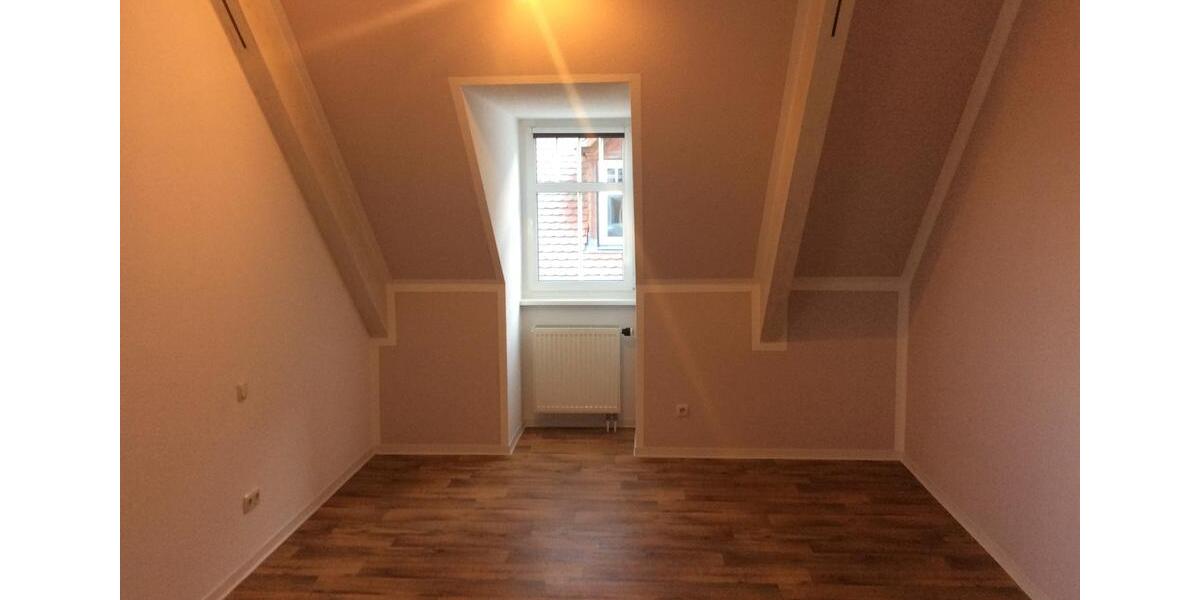 Maisonettenwohnung Neustadt an der Orla - 3.5 Zimmer, 135 m&sup2;, 575&euro; | Angebot:17105471