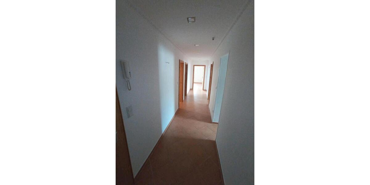 Etagenwohnung Burscheid - 4 Zimmer, 77 m&sup2;, 900&euro; | Angebot:25234432