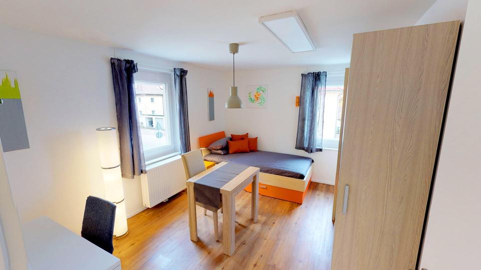 Etagenwohnung Villingen-Schwenningen Schwenningen - 5 Zimmer, 83 m&sup2;, 950&euro; | Angebot:25230091