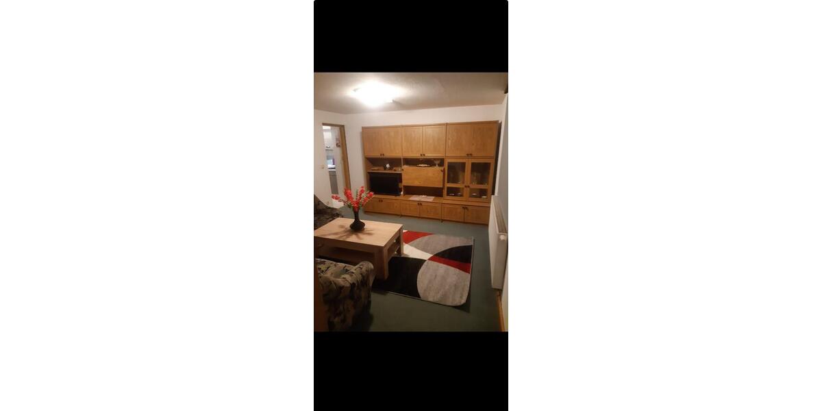 Erdgeschoßwohnung Markersdorf - 2 Zimmer, 40 m&sup2;, 301&euro; | Angebot:25648415