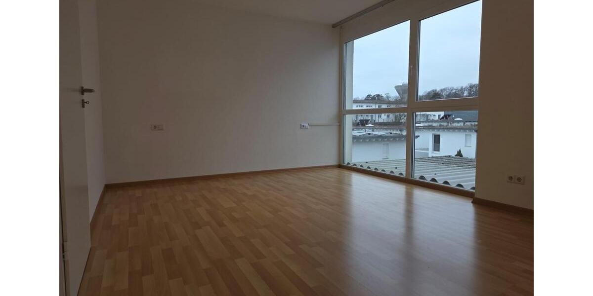 Helle 3,5-Zimmer Galerie Wohnung mit Süd-Balkon in Ludwigsburg 3.5 zimmer