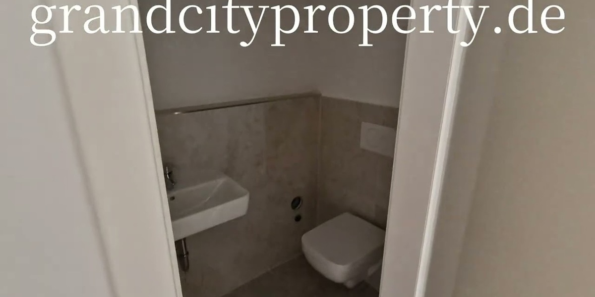 Dachgeschoßwohnung Berlin Mitte - 3 Zimmer, 89 m&sup2;, 1.639&euro; | Angebot:23397972