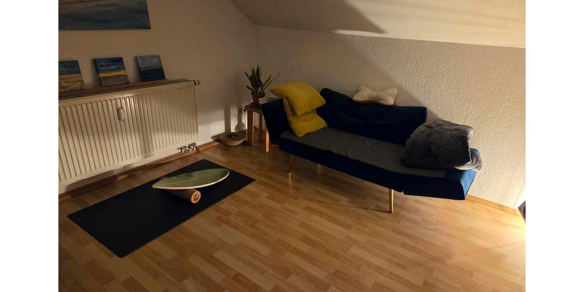 Dachgeschoßwohnung Neu-Ulm Burlafingen - 2 Zimmer, 37 m&sup2;, 650&euro; | Angebot:25261187