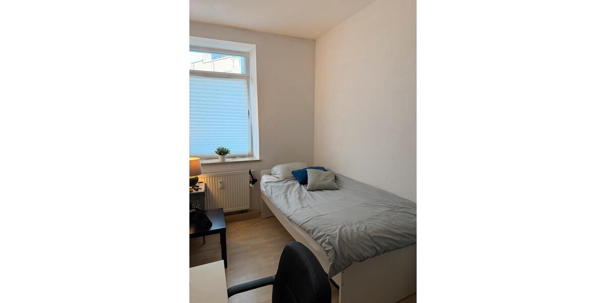 Wohnen auf Zeit Regensburg Galgenberg - 3 Zimmer, 11 m&sup2;, 527&euro; | Angebot:25405532