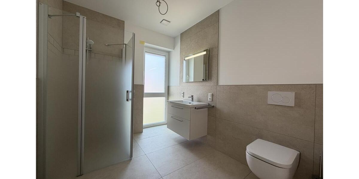 Etagenwohnung Rhauderfehn - 3 Zimmer, 95 m&sup2;, 1.100&euro; | Angebot:26177654