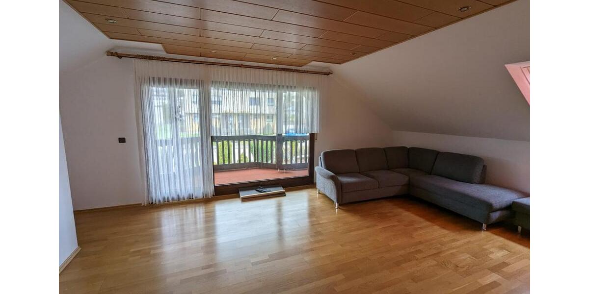 Dachgeschoßwohnung Schramberg - 3 Zimmer, 62 m&sup2;, 650&euro; | Angebot:24691994