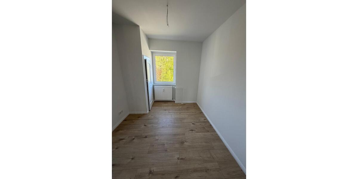 Etagenwohnung Südheide Unterlüß - 6 Zimmer, 137 m&sup2;, 825&euro; | Angebot:26535461