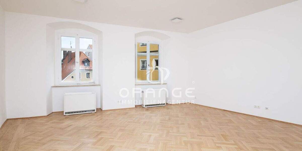 Mehrfamilienhaus, Wohnhaus Regensburg Innenstadt - 1 Zimmer, 248 m&sup2;, 6.200&euro; | Angebot:24647599