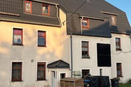 2 Zimmer- Wohnung. PKW Stellplatz gratis, Gartenmitbenutzung 2 zimmer