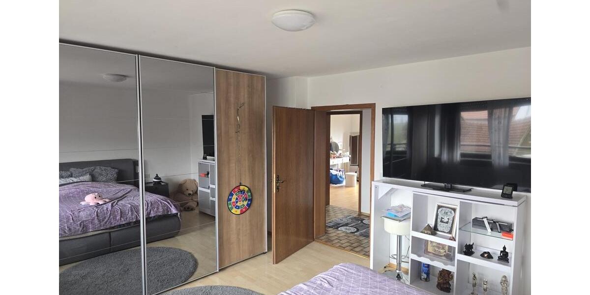 Erdgeschoßwohnung Regensburg Ganghofersiedlung - 4.5 Zimmer, 130 m&sup2;, 1.400&euro; | Angebot:25614804