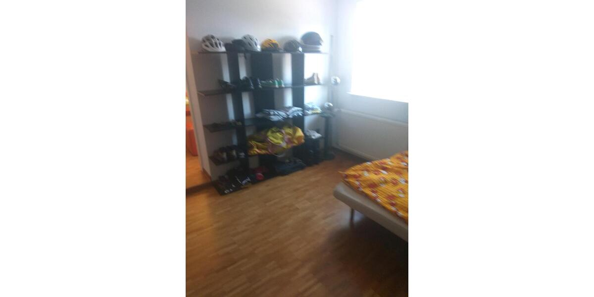 Dachgeschoßwohnung Bad Arolsen - 4 Zimmer, 115 m&sup2;, 950&euro; | Angebot:26004101