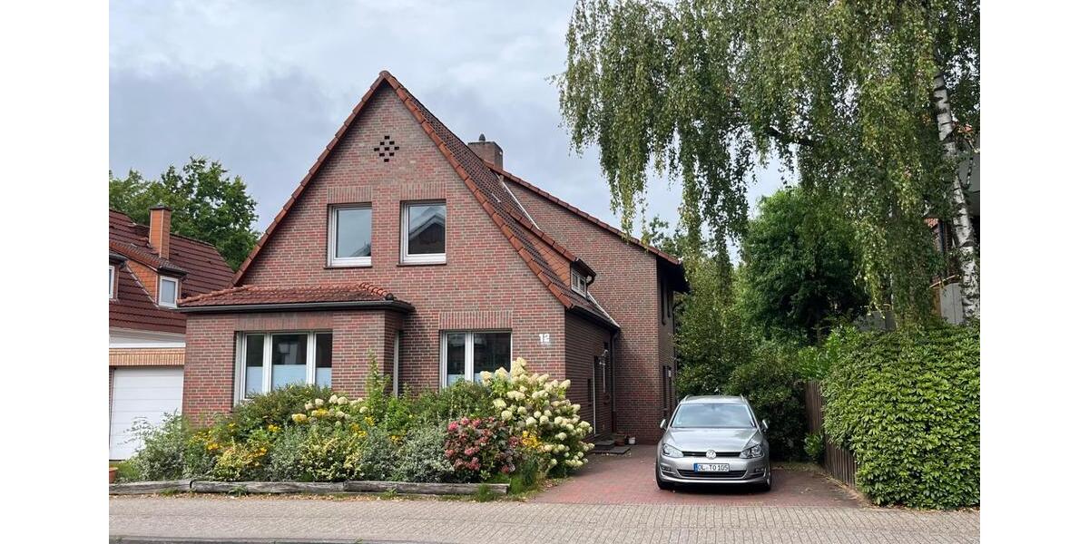 Erdgeschoßwohnung Oldenburg Bloherfelde - 1 Zimmer, 16 m&sup2;, 235&euro; | Angebot:26623608