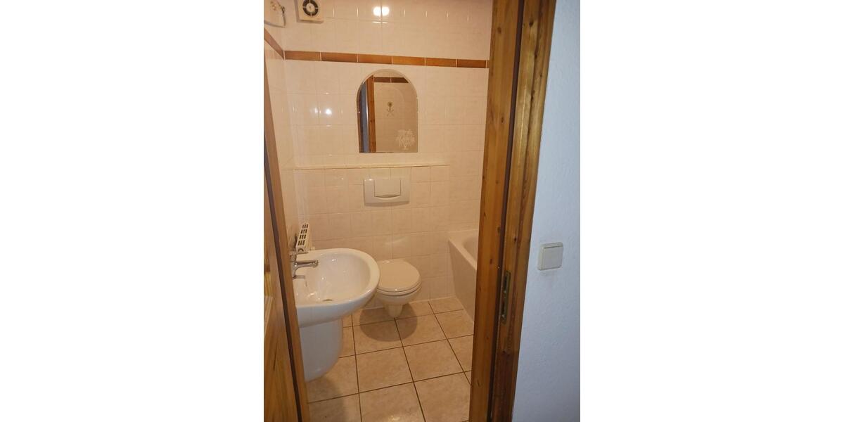 Etagenwohnung Huy - 2 Zimmer, 43 m&sup2;, 245&euro; | Angebot:26663981