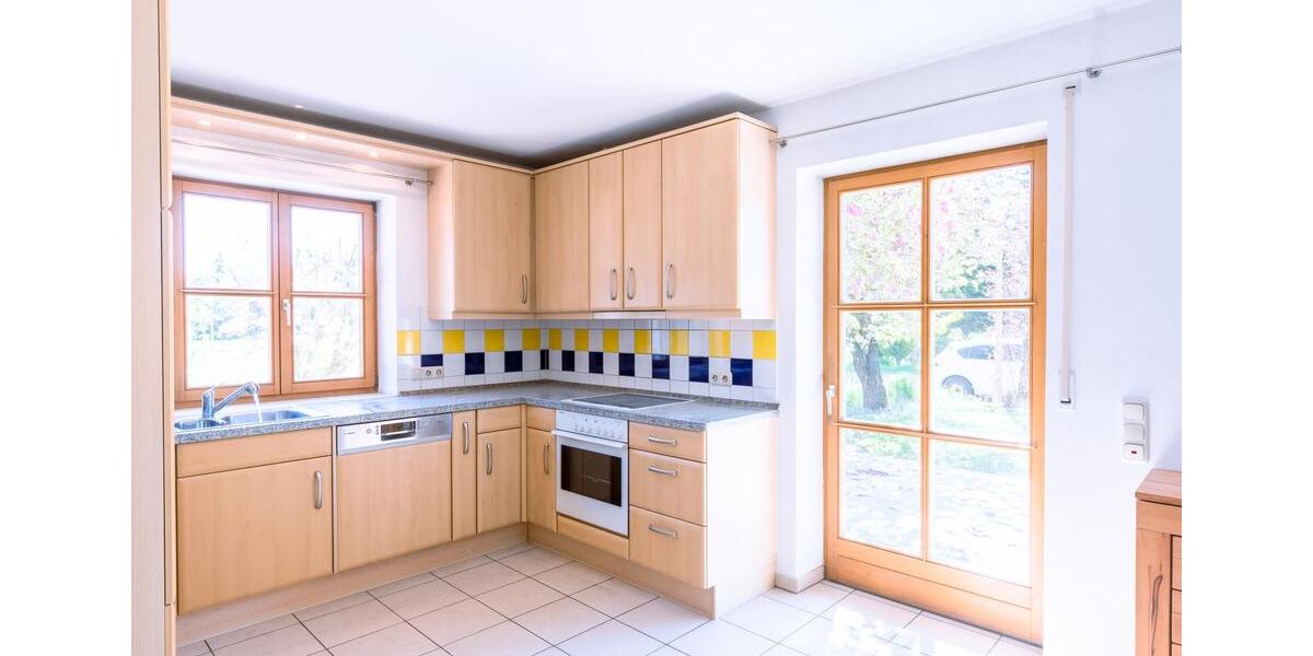 Einfamilienhaus Reisbach Englmannsberg - 8 Zimmer, 233 m&sup2;, 1.700&euro; | Angebot:26411603